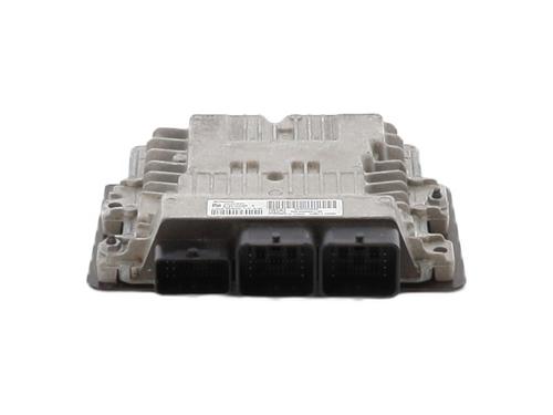 Used Engine control unit (ECU) PEUGEOT 5008 (0U_, 0E_) 1.6 HDi (114 hp) 28476789