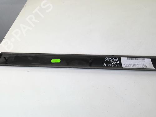 Door moulding trim VW POLO (9N_, 9A_) 1.2 12V | BP20943928C150 