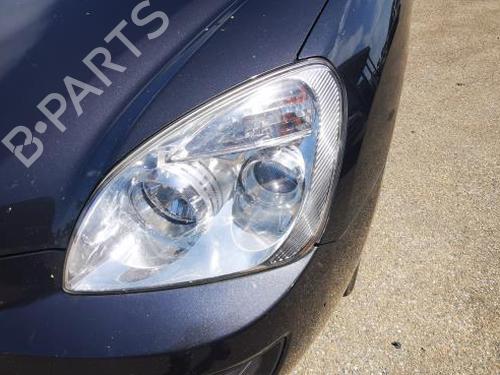 Used Left headlight Left headlight KIA CARENS III MPV (UN) 2.0 CRDi 140 (140 hp) 20939707 20939707