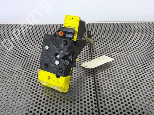 Used Rear right lock Rear right lock VOLVO S60 I (384) 2.4 (140 hp) 20971964 20971964