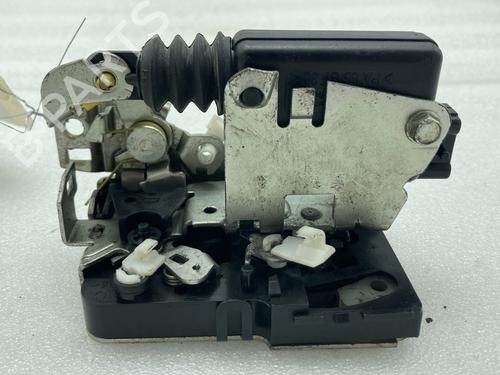 Serrure avant droite DACIA LOGAN MCV (KS_) 1.5 dCi (KS0W) (86 hp) 24179819