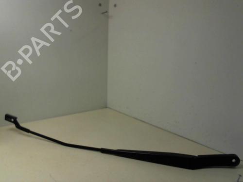 Used Front windshield wiper arm VW POLO V (6R1, 6C1) 1.2 TDI (75 hp) 20957309