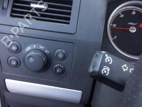Used Headlight switch Headlight switch OPEL ZAFIRA / ZAFIRA FAMILY B (A05) 1.9 CDTI (M75) (120 hp) 22021639 22021639