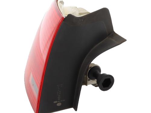 Left taillight AUDI A4 B7 (8EC) 1.6 | BP27570324C34 - Image 4