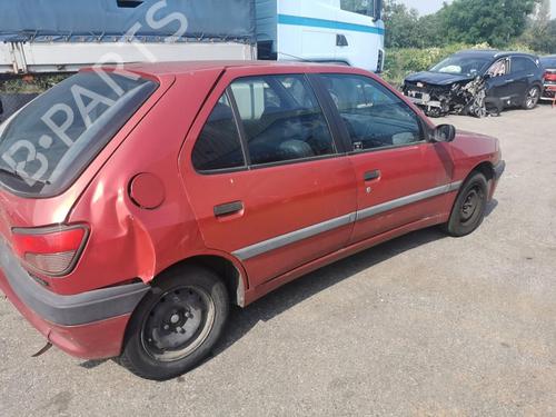 Left headlight PEUGEOT 306 Hatchback (7A, 7C, N3, N5) 1.4 | BP20939025C28 