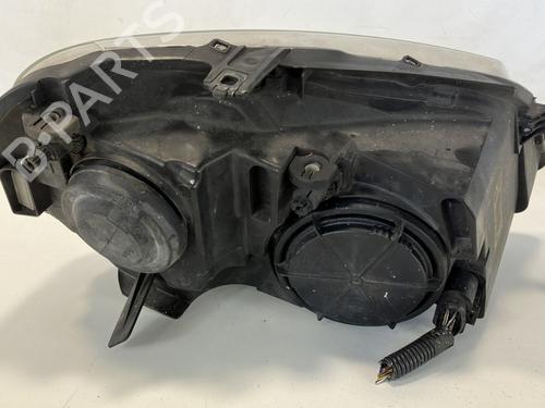 Left headlight VW POLO IV (9N_, 9A_) 1.4 TDI | BP26153717C28 