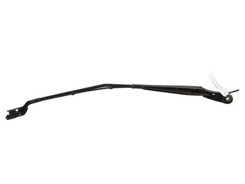 Used Front windshield wiper arm Front windshield wiper arm PEUGEOT 5008 II (MC_, MJ_, MR_, M4_) 1.6 BlueHDi 120 (MCBHZH, MCBHZW) (120 hp) 32349029 32349029