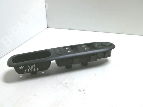 Used Left front window switch Left front window switch PEUGEOT 407 (6D_) 2.0 HDi 135 (6DRHRH, 6DRHRE, 6DRHRG, 6DRHRJ) (136 hp) 20966202 20966202