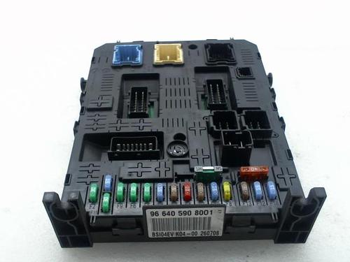 Used Fuse box PEUGEOT 308 I (4A_, 4C_) 1.6 HDi (90 hp) 20962167