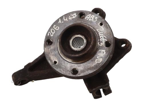 Used Right front steering knuckle PEUGEOT 206 Hatchback (2A/C) 1.4 i (75 hp) 25935511
