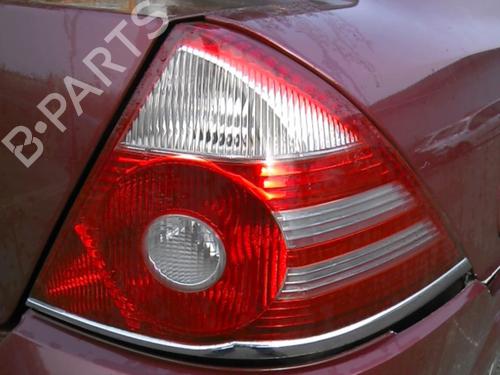 Used Right taillight FORD MONDEO III (B5Y) 1.8 16V (125 hp) 20958746