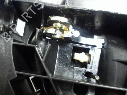 Used Front left interior door handle Front left interior door handle 20953534 20953534