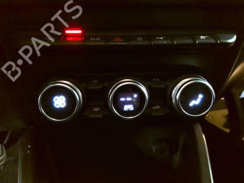 Used Climate control Climate control 38459133 38459133