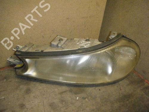 Used Left headlight FORD MONDEO II Turnier (BNP) 1.8 i (115 hp) 20960707