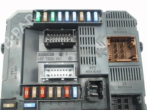 Fuse box PEUGEOT 308 II (LB_, LP_, LW_, LH_, L3_) 1.6 HDi / BlueHDi 115 | BP20951356E1 
