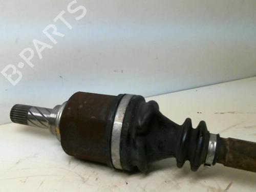 Used Left front driveshaft RENAULT MEGANE II (BM0/1_, CM0/1_) 1.5 dCi (BM1E, CM1E) (106 hp) 22019292