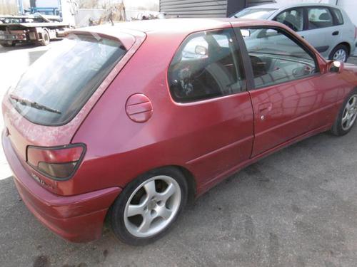 Left taillight PEUGEOT 306 Hatchback (7A, 7C, N3, N5) 1.9 DT | BP22020761C34