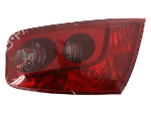 Used Right taillight PEUGEOT 407 (6D_) 2.0 HDi 135 (6DRHRH, 6DRHRE, 6DRHRG, 6DRHRJ) (136 hp) 29113197