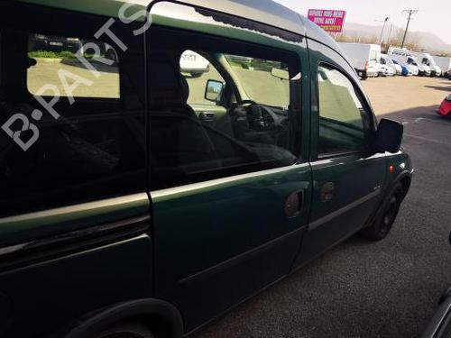 Høyre side skyvedør OPEL COMBO Tour 1.7 DTI 16V (75 hp) 22021969