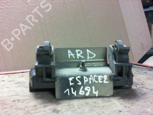 Used Rear right exterior door handle Rear right exterior door handle RENAULT ESPACE II (J/S63_) [1991-1997] 33285933 33285933