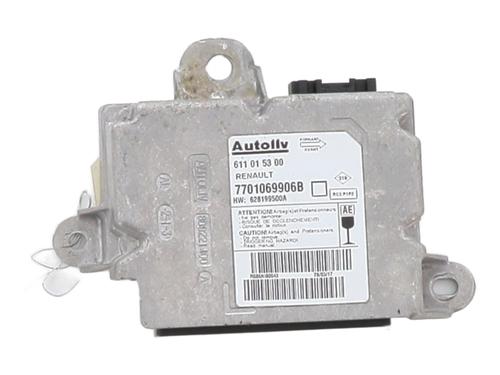ecu-airbags-renault-megane-ii-estate-km01_-2003-2004-2005-2006-2007-2008-2009-2010-2011-2012-31713297 main image