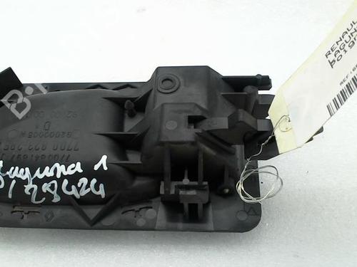 Used Rear right interior door handle Rear right interior door handle RENAULT LAGUNA I (B56_, 556_) 2.2 dT (B569) (113 hp) 20941010 20941010