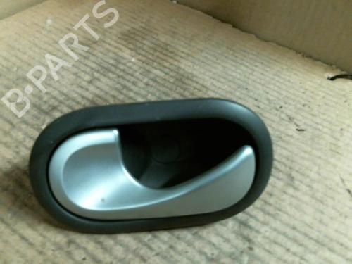 Venstre bagtil invendig håndtag RENAULT CLIO III Grandtour (KR0/1_) 1.5 dCi (88 hp) 20949876