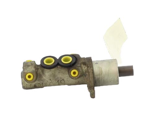 Used Brake master cylinder Brake master cylinder RENAULT RAPID Box Body/MPV (F40_, G40_) 1.1 (48 hp) 25289891 25289891
