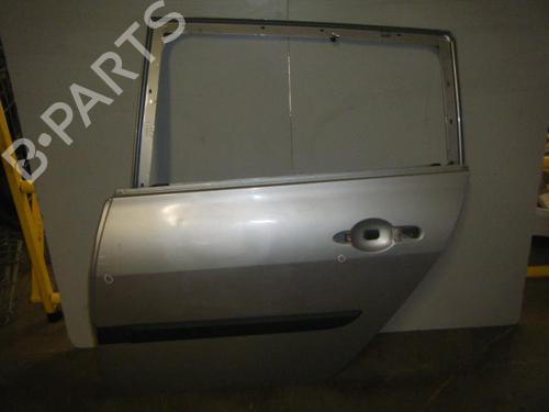 Used Left rear door Left rear door 22019507 22019507