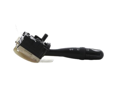 switch-suzuki-swift-iii-mz-ez-2005-32709254 main image