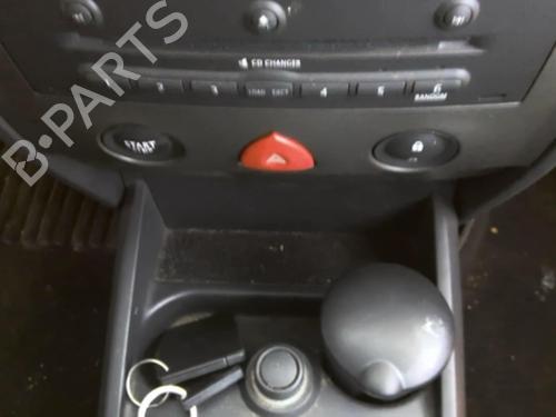 Used Warning switch RENAULT MEGANE II (BM0/1_, CM0/1_) 1.5 dCi (BM1E, CM1E) (106 hp) 20959026