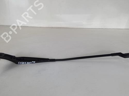 Used Front windshield wiper arm PEUGEOT 5008 (0U_, 0E_) 1.6 HDi (112 hp) 20944755