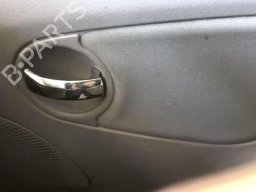 Used Front right interior door handle Front right interior door handle 20959276 20959276