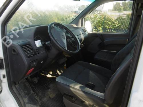 Left front indicator MERCEDES-BENZ VITO Van (W638) 112 CDI 2.2 (638.094) | BP20963512C32 