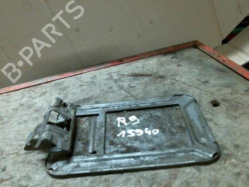 Used Fuel flap Fuel flap RENAULT 9 (L42_) 1.4 Automatik (L423) (68 hp) 22019205 22019205