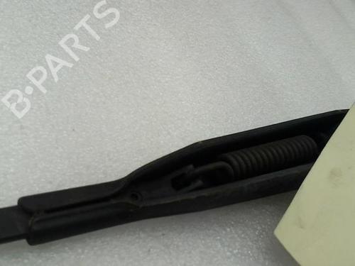 Used Front windshield wiper arm Front windshield wiper arm RENAULT CLIO I (B/C57_, 5/357_) 1.9 D (65 hp) 20969044 20969044