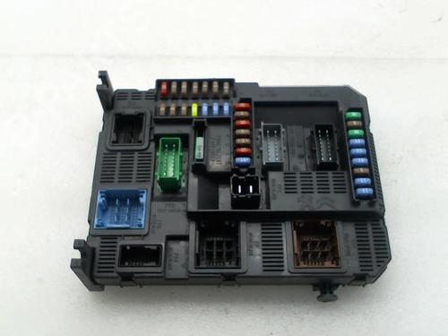 Used Fuse box PEUGEOT 308 SW II (LC_, LJ_, LR_, LX_, L4_) 1.6 HDi 92 (92 hp) 20962344