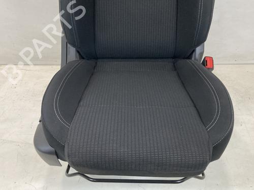Right front seat NISSAN QASHQAI III (J12) 1.5 VC-T e-Power | BP25923070C16 