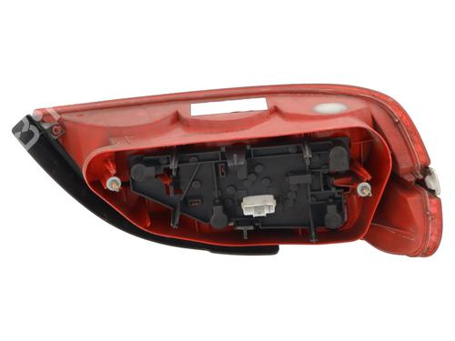Right taillight PEUGEOT 406 (8B) 2.0 HDI 110 | BP20972898C35