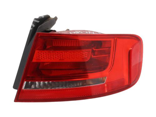 Højre baglygte AUDI A4 B8 (8K2) 2.0 TDI (143 hp) 20971120