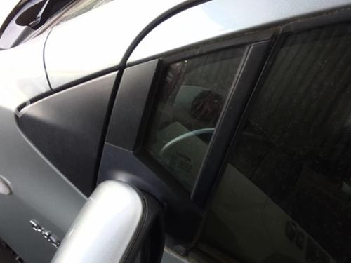 Venstre foran trekantet rude TOYOTA YARIS (_P9_) 1.4 D-4D (NLP90_, NLP90R) | BP20947448C111 