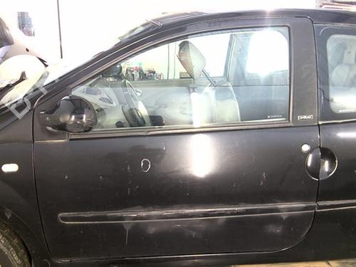 Used Left front door Left front door 39174552 39174552