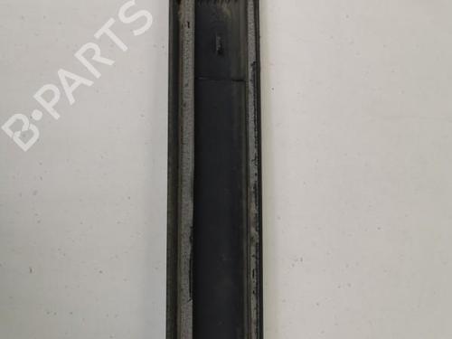 Used Door moulding trim OPEL ZAFIRA / ZAFIRA FAMILY B (A05) 1.7 CDTI (M75) (125 hp) 22025175