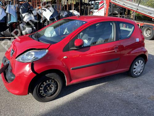 Left front window switch PEUGEOT 107 (PM_, PN_) 1.0 | BP30899853I27 - Image 10