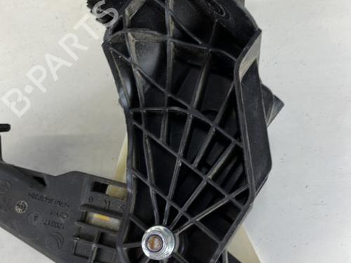 Clutch pedal PEUGEOT EXPERT Van (V_) 2.0 BlueHDi 120 | BP20967685I13 