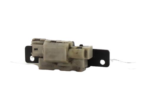 Used Tailgate lock Tailgate lock 33302418 33302418