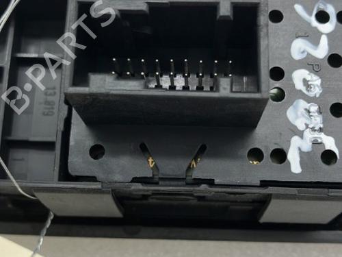 Used Left front window switch Left front window switch PEUGEOT 308 I (4A_, 4C_) 1.6 HDi (92 hp) 20938366 20938366