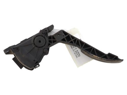 pedal-dacia-duster-hs_-2010-2011-2012-2013-2014-2015-2016-2017-2018-24179890 main image