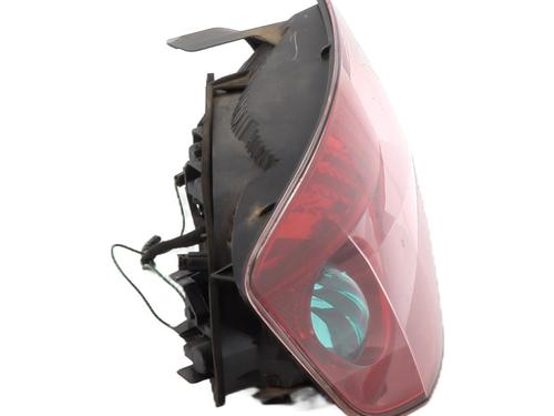 Left taillight PEUGEOT 407 (6D_) 2.0 HDi 135 (6DRHRH, 6DRHRE, 6DRHRG, 6DRHRJ) | BP22711377C34 
