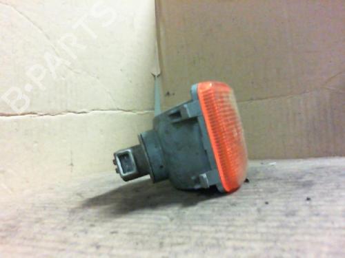 Used Right front indicator Right front indicator VW GOLF III (1H1) 1.4 (60 hp) 22031547 22031547